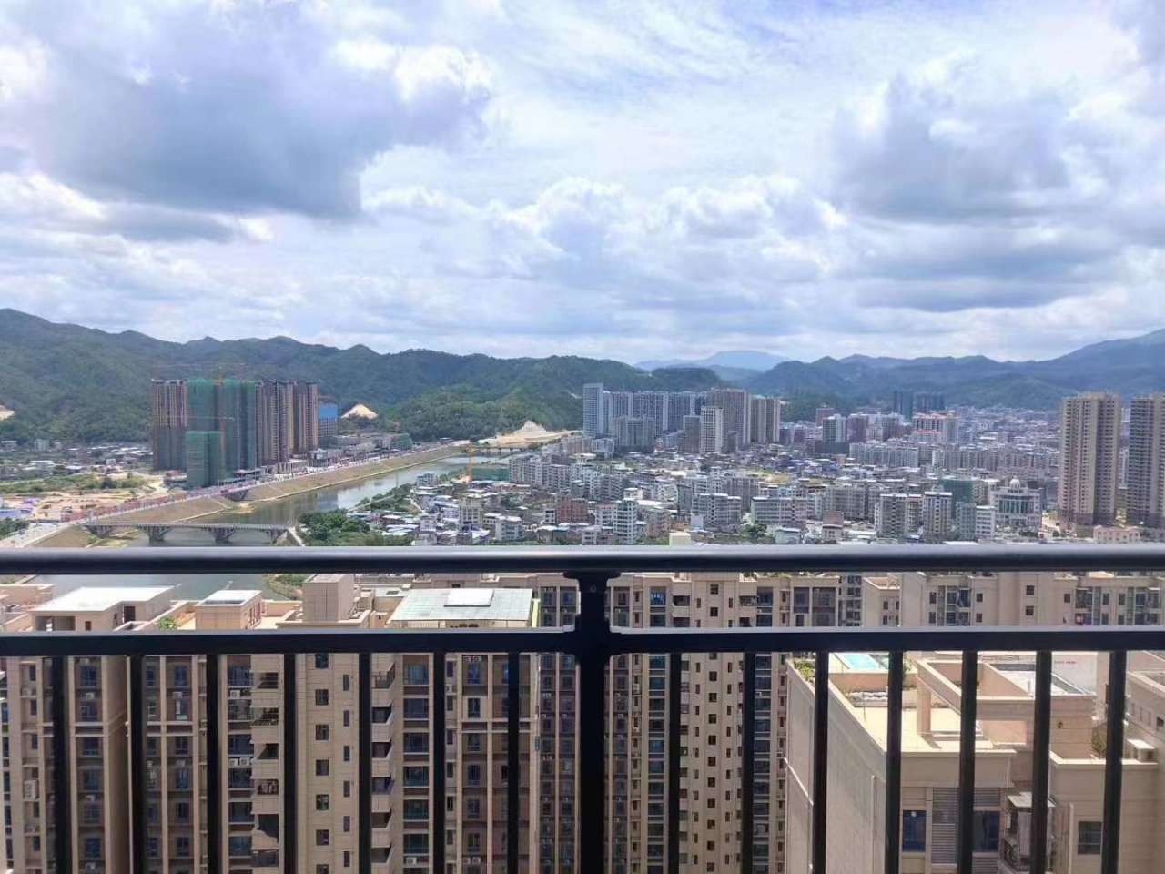 出售:碧桂园三房二厅二卫,四房二厅二卫,六房,多套靓房出售 - 大埔网